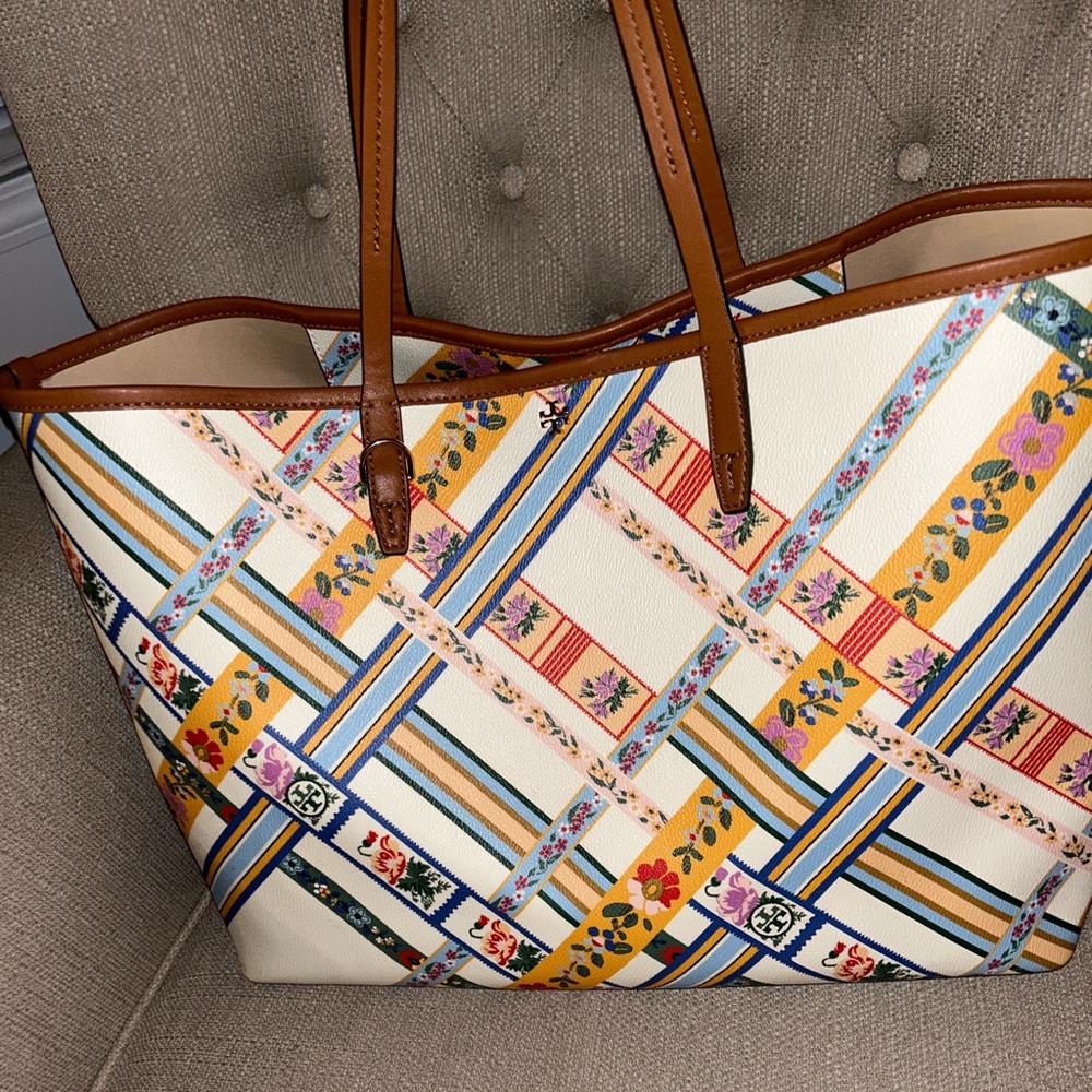 Tory Burch Authentic
